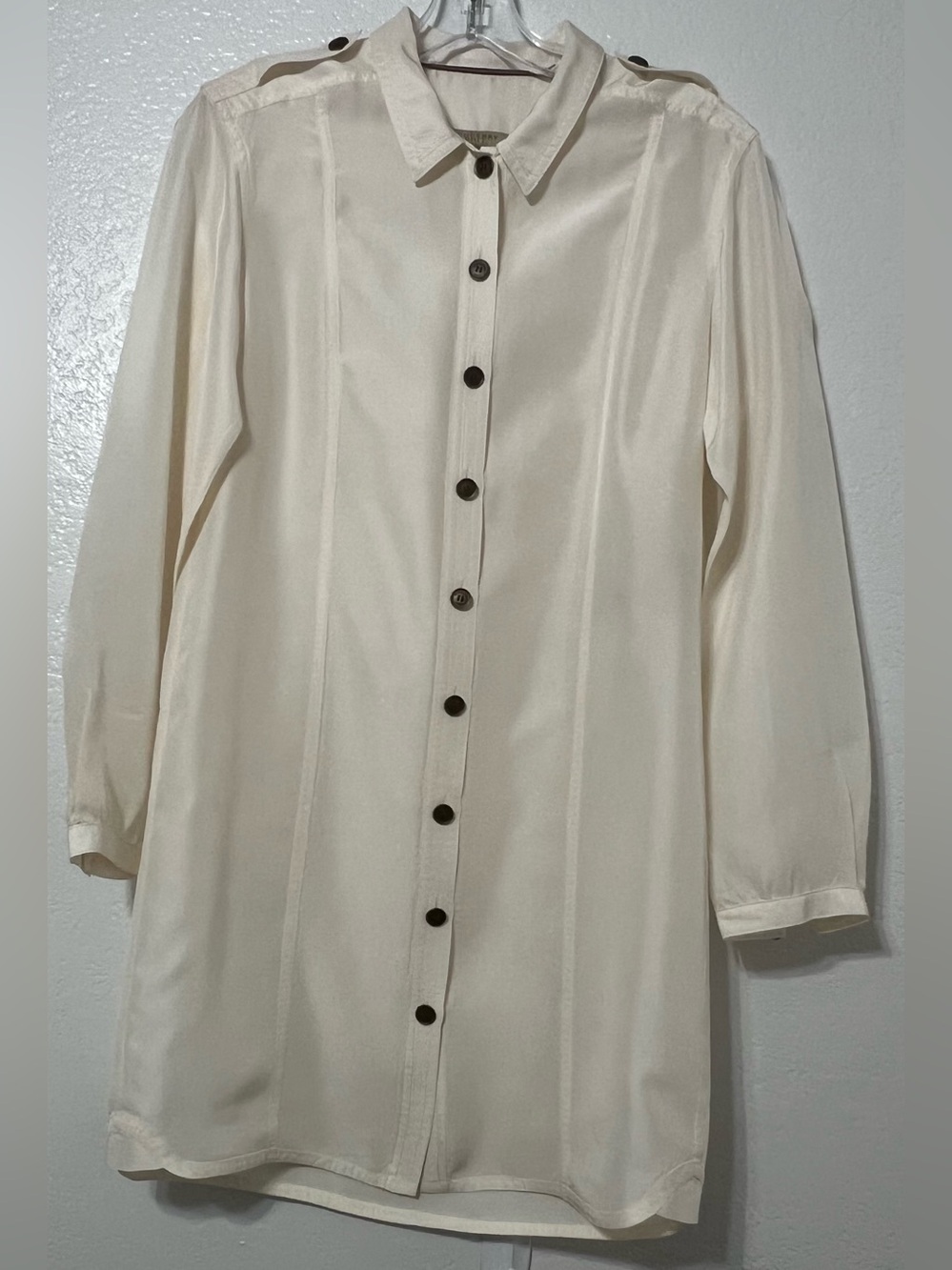 Burberry Brit 100% Silk Ivory Button Front Tunic Shirt XS Luxury Long Sleeve - Picture 3 of 10
